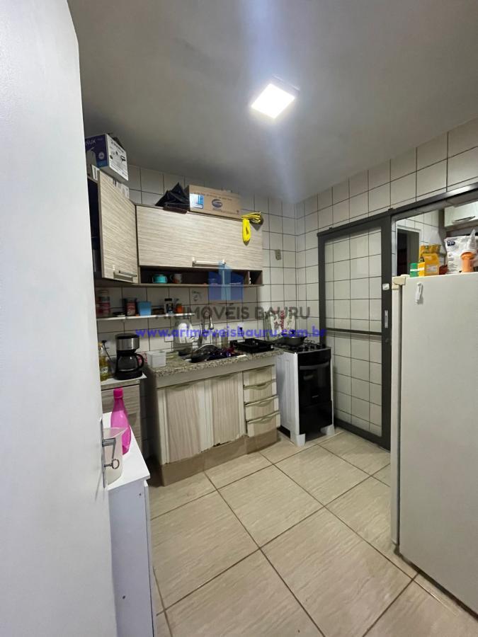 Apartamento à venda com 3 quartos, 76m² - Foto 4