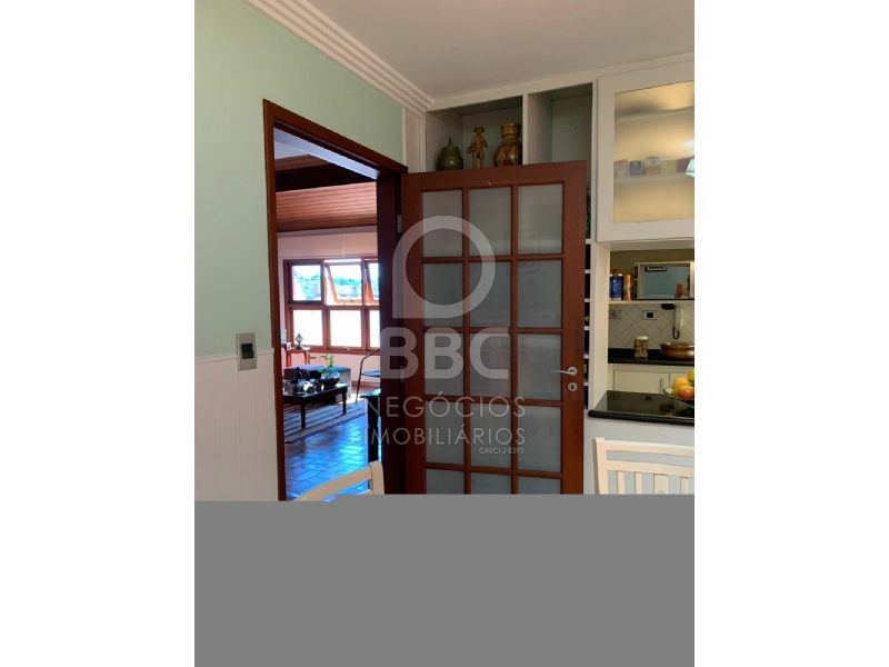 Sobrado à venda com 3 quartos, 250m² - Foto 11