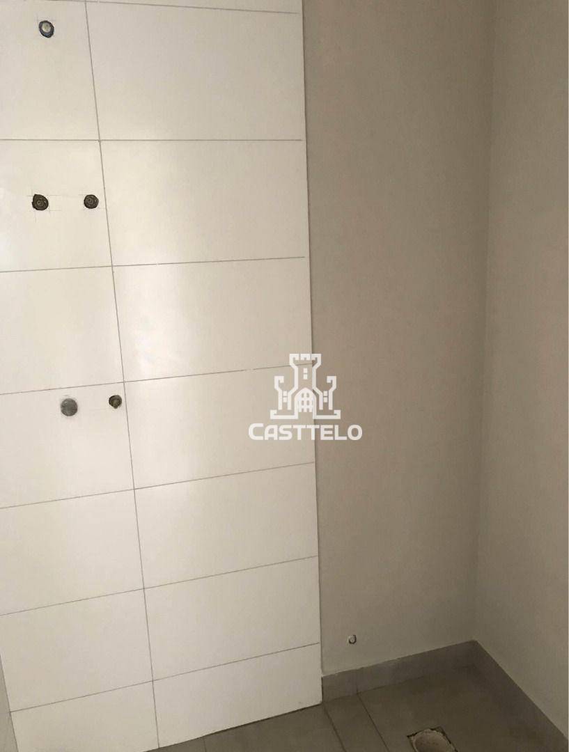 Casa à venda com 3 quartos, 81m² - Foto 7