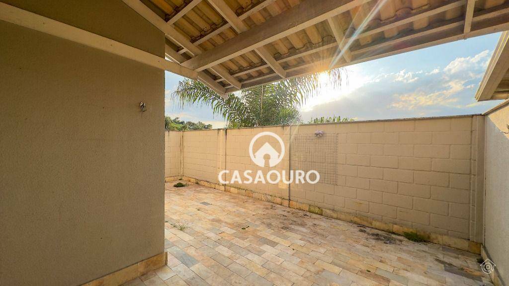 Casa de Condomínio à venda com 4 quartos, 165m² - Foto 15