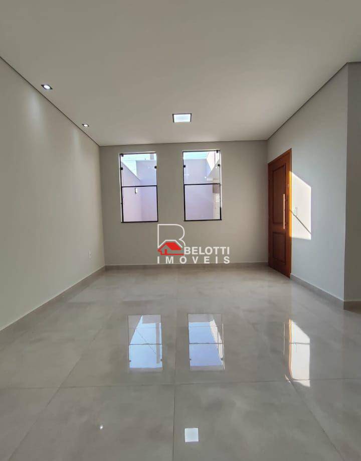 Casa à venda com 3 quartos, 180M2 - Foto 3