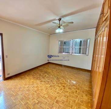 Sobrado à venda com 3 quartos, 271m² - Foto 2