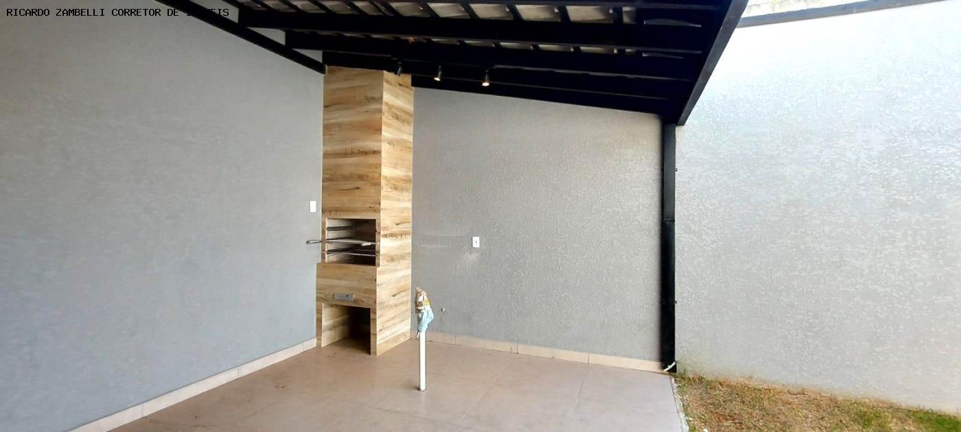 Casa à venda com 3 quartos, 250m² - Foto 17