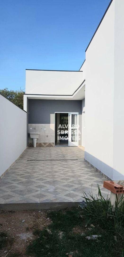 Casa à venda com 3 quartos, 81m² - Foto 17