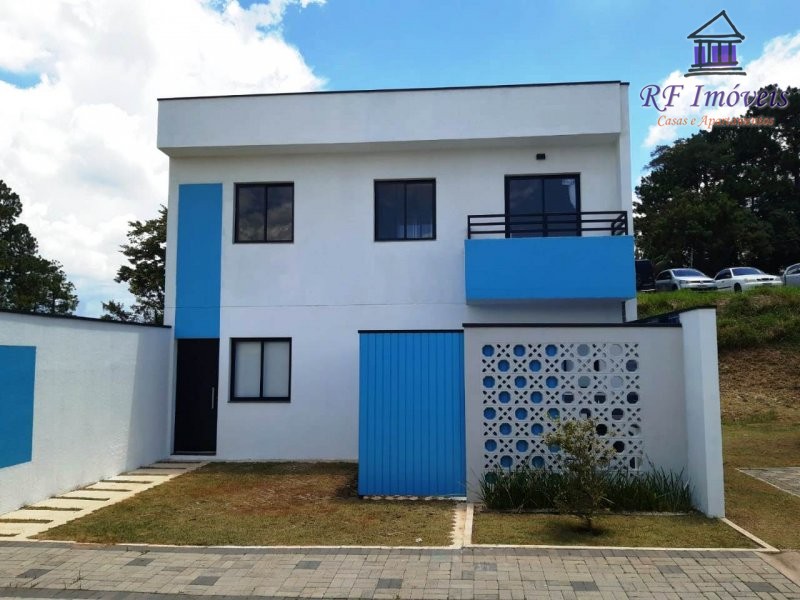 Sobrado à venda com 2 quartos, 115m² - Foto 1