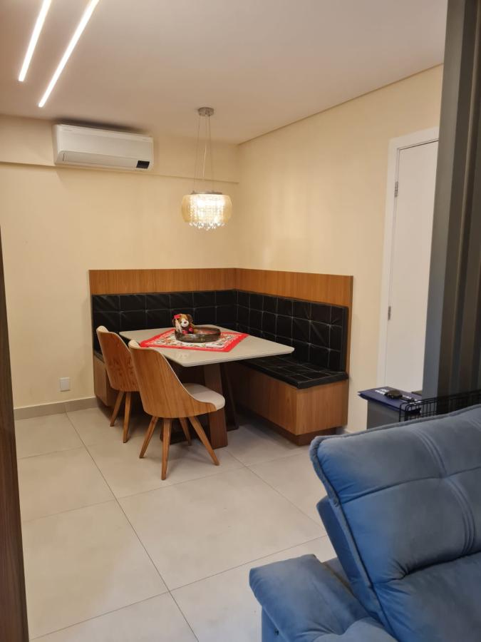 Apartamento à venda com 2 quartos, 80m² - Foto 3