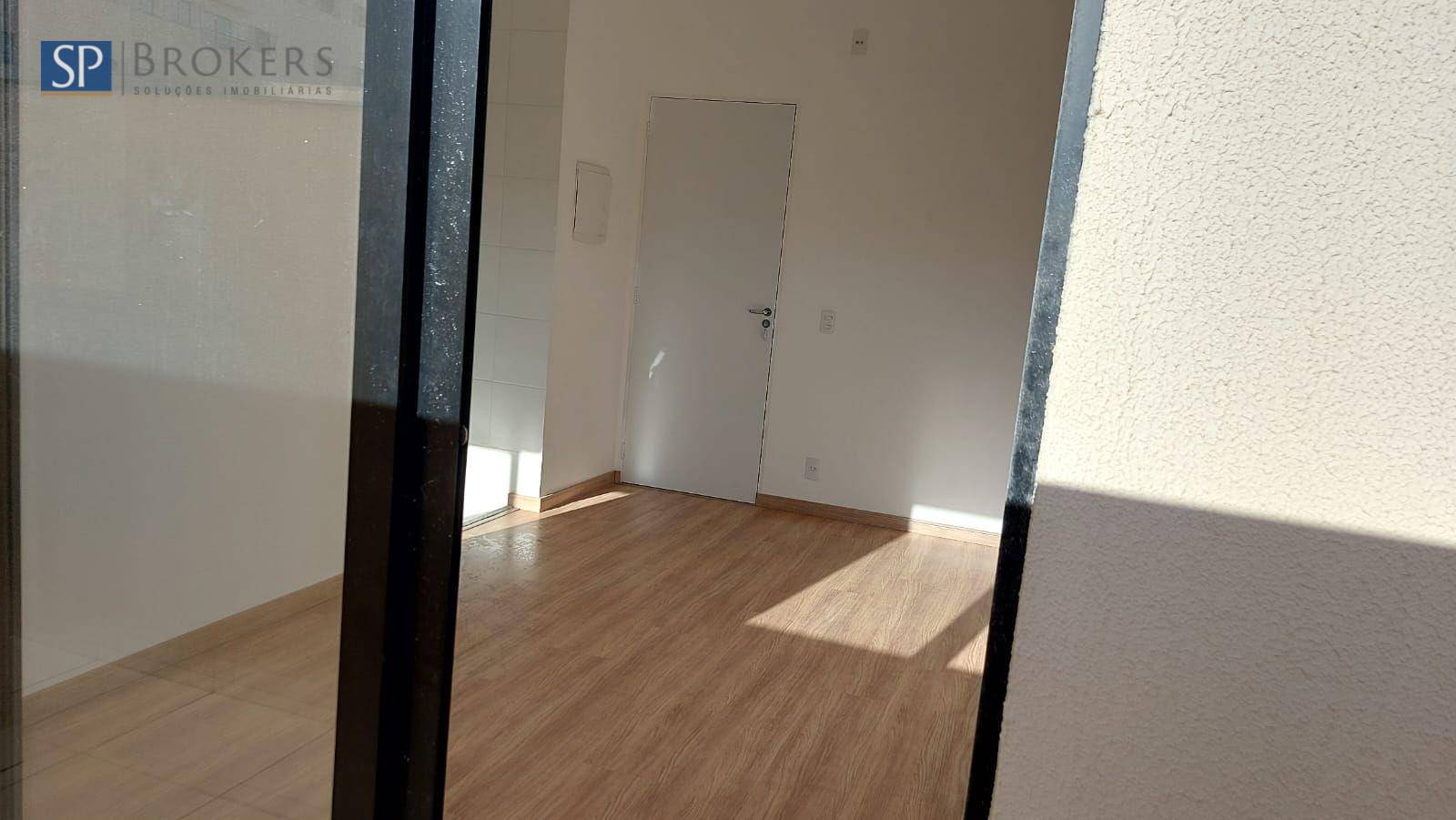 Apartamento à venda com 2 quartos, 72m² - Foto 3