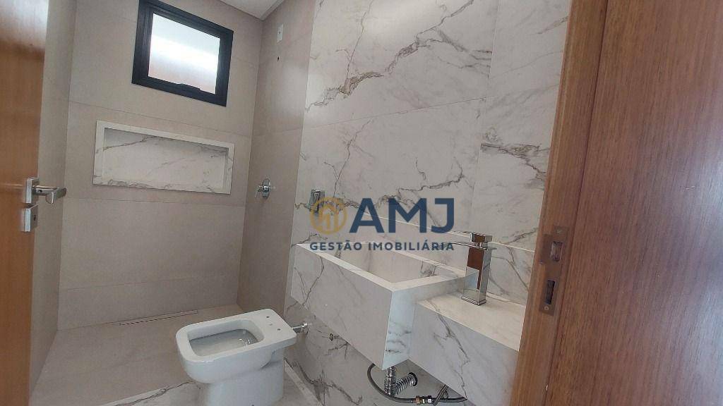 Sobrado à venda com 5 quartos, 274m² - Foto 9