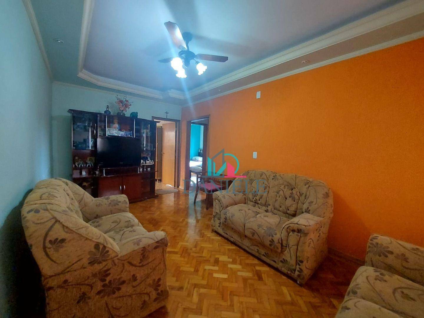 Casa à venda com 3 quartos, 173m² - Foto 5