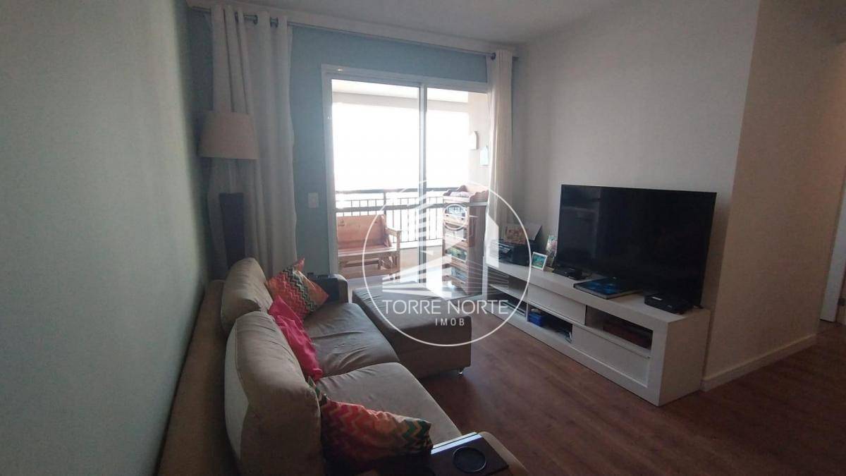 Apartamento à venda com 3 quartos, 70m² - Foto 17