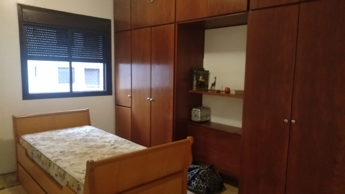 Apartamento à venda com 4 quartos, 186m² - Foto 4