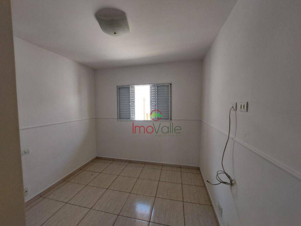 Casa para alugar com 3 quartos, 200m² - Foto 26