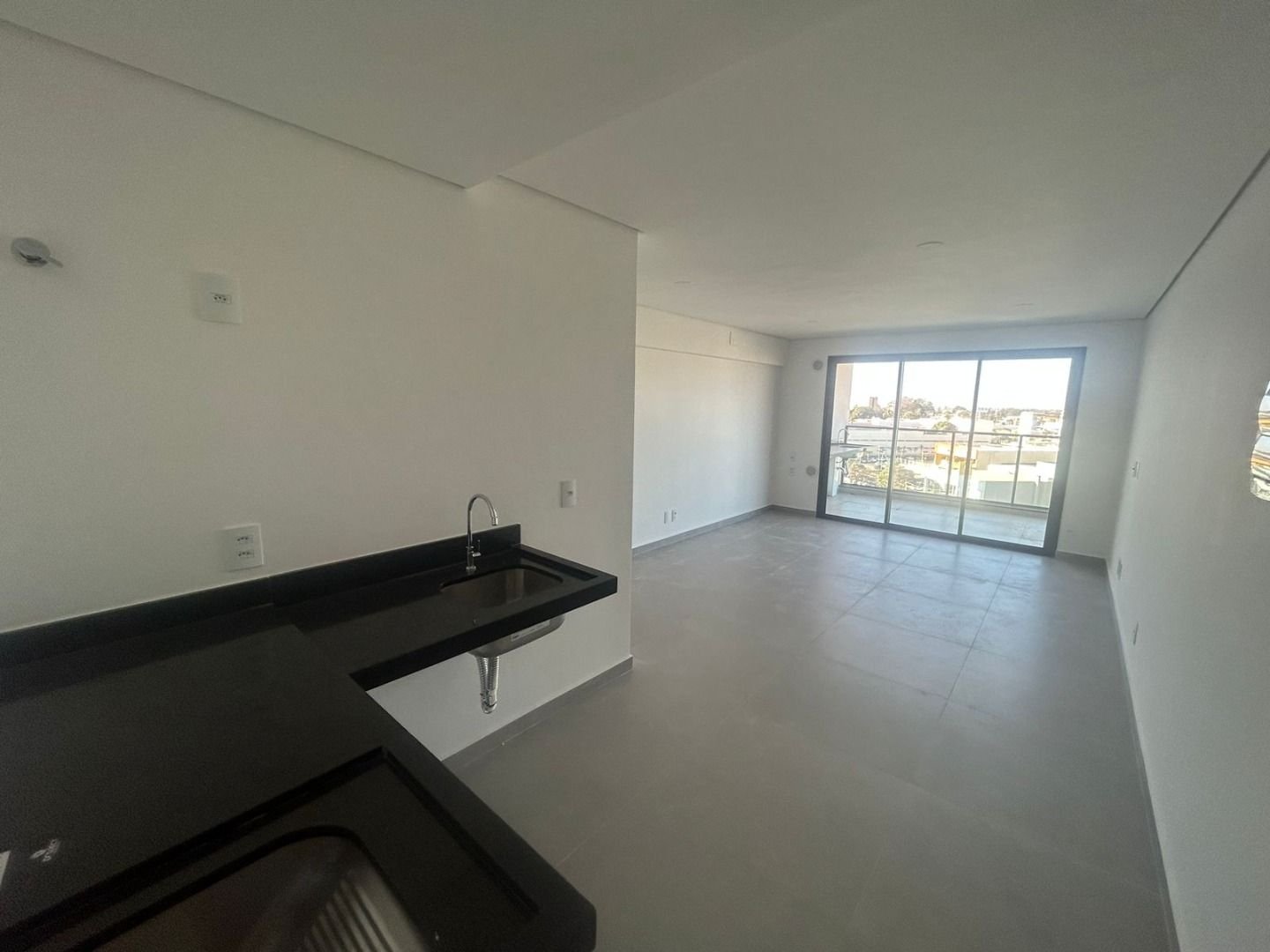 Apartamento à venda com 1 quarto, 38m² - Foto 1