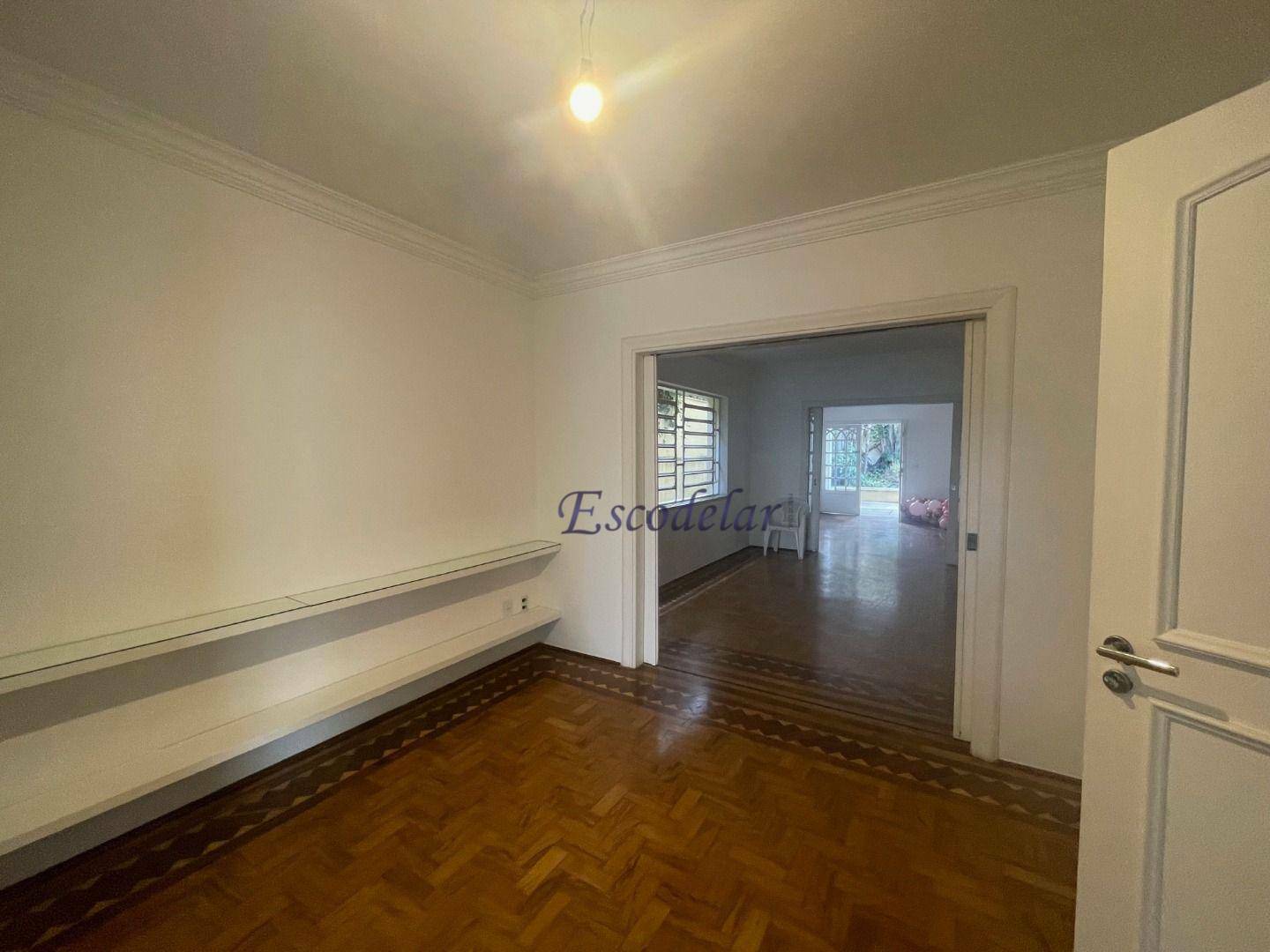 Casa para alugar com 4 quartos, 260m² - Foto 38