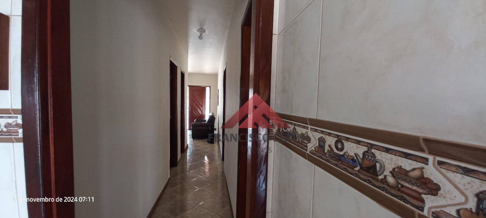 Casa à venda com 3 quartos, 117m² - Foto 14