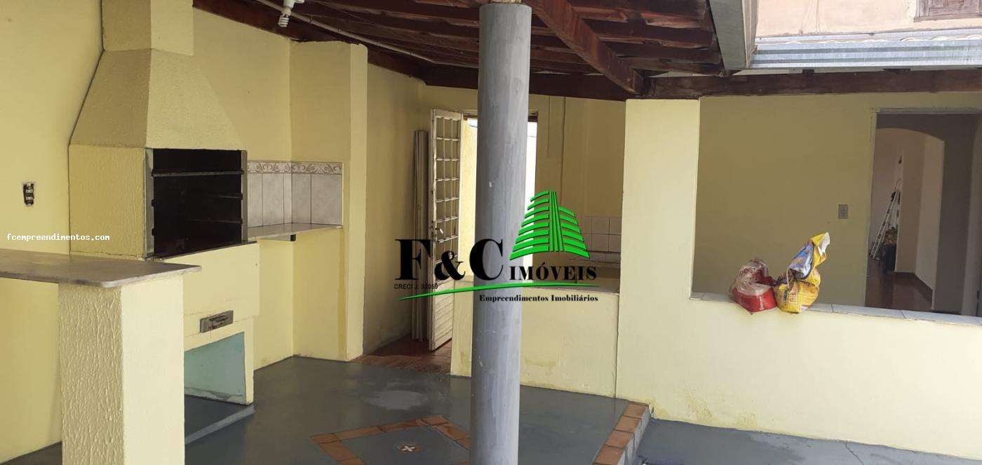 Casa à venda com 4 quartos, 300m² - Foto 23