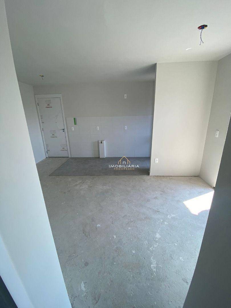 Apartamento à venda com 3 quartos, 58m² - Foto 19