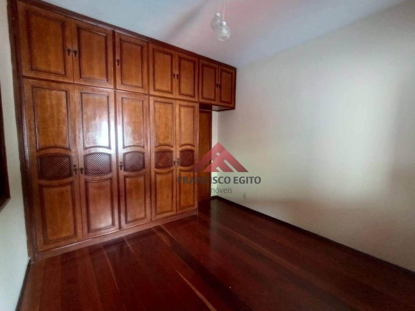 Casa à venda e aluguel com 4 quartos, 170m² - Foto 7