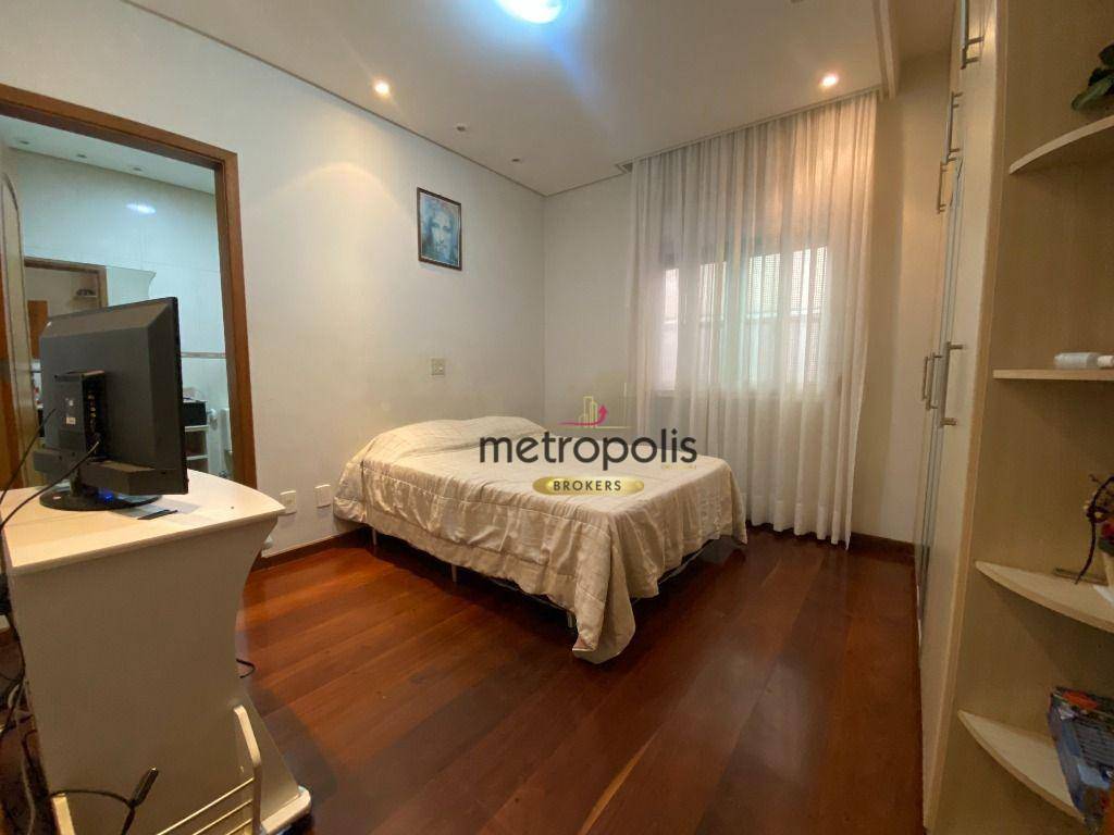 Sobrado à venda com 3 quartos, 317m² - Foto 2