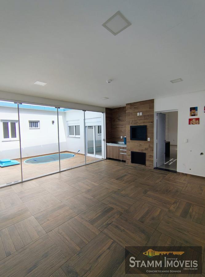 Casa à venda com 2 quartos, 200m² - Foto 16