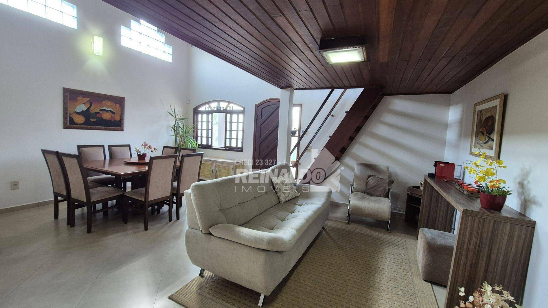 Casa de Condomínio para alugar com 4 quartos, 239m² - Foto 3