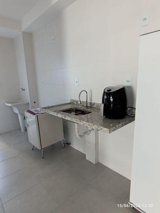 Apartamento à venda com 2 quartos, 62m² - Foto 15