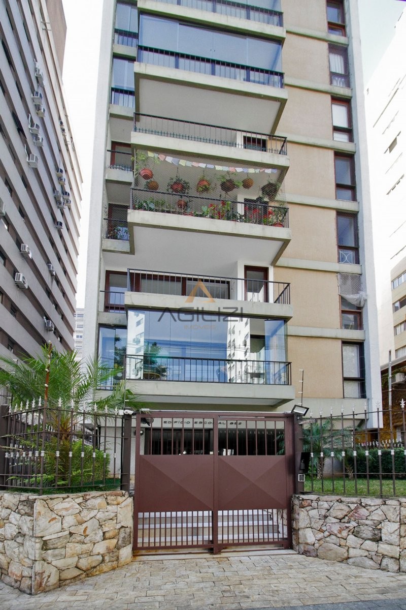 Apartamento à venda com 3 quartos, 198m² - Foto 8