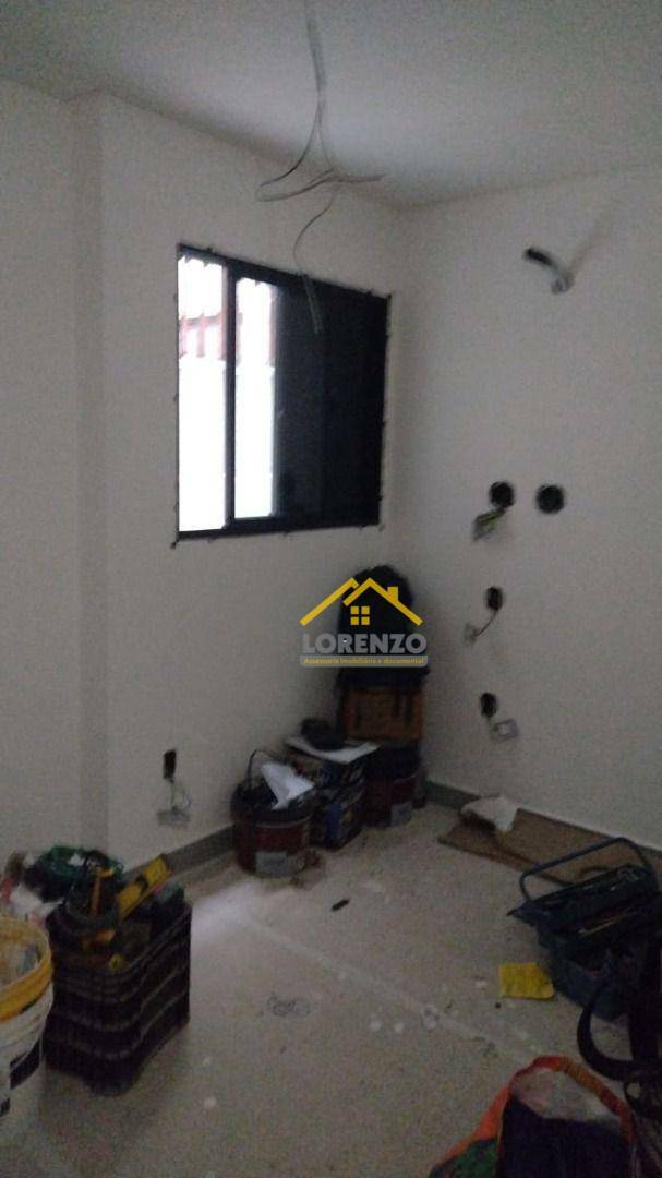 Apartamento à venda com 3 quartos, 85m² - Foto 14