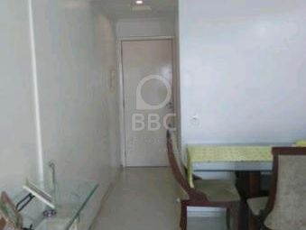 Apartamento à venda com 3 quartos, 60m² - Foto 2