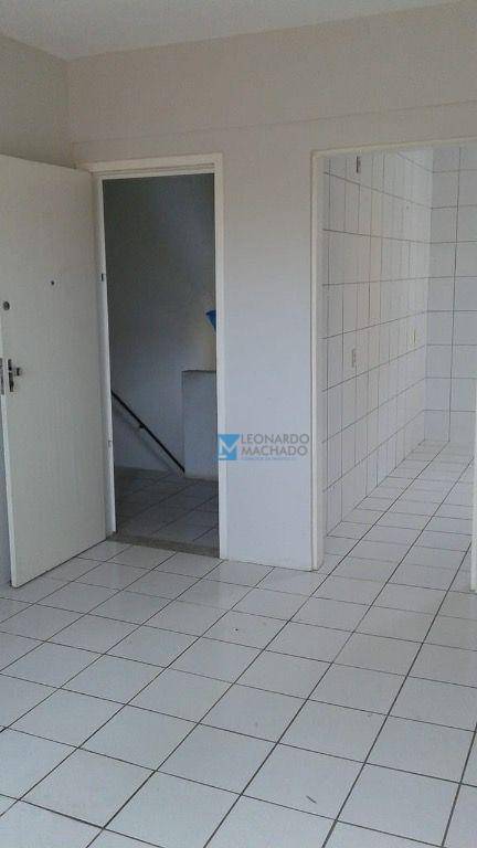 Apartamento à venda com 2 quartos, 60m² - Foto 16