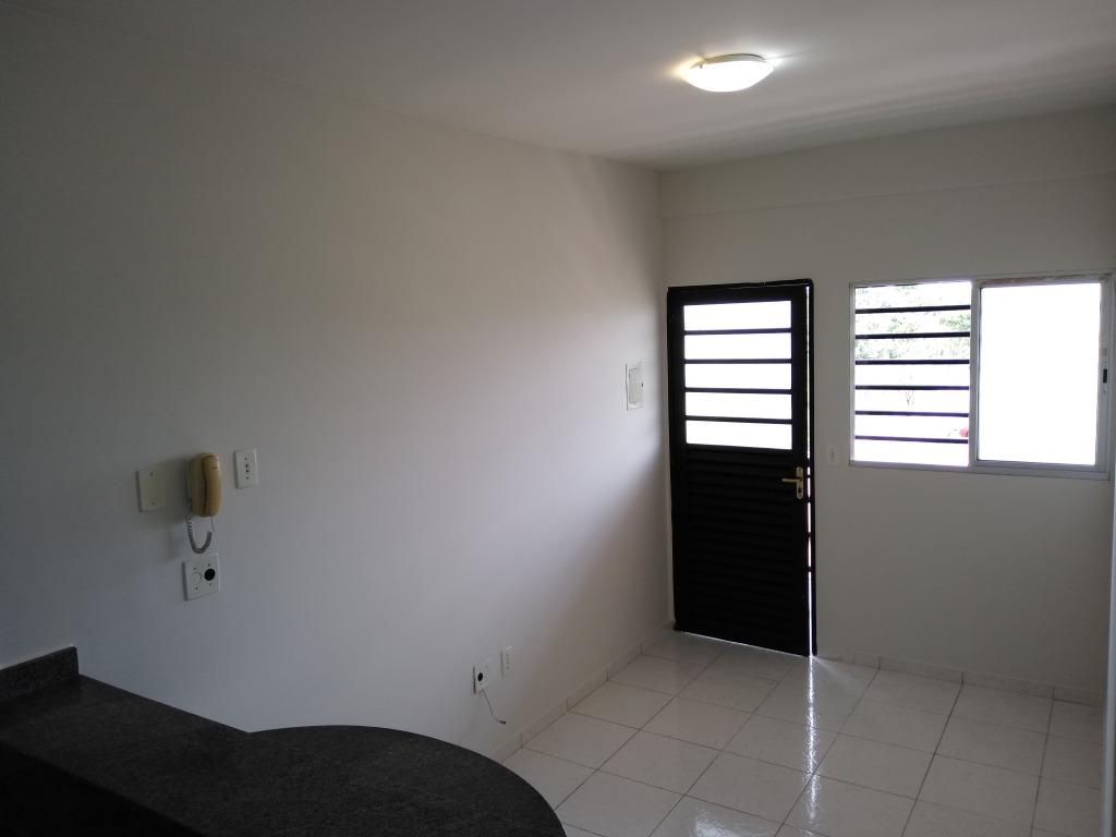 Apartamento para alugar com 1 quarto, 33m² - Foto 11