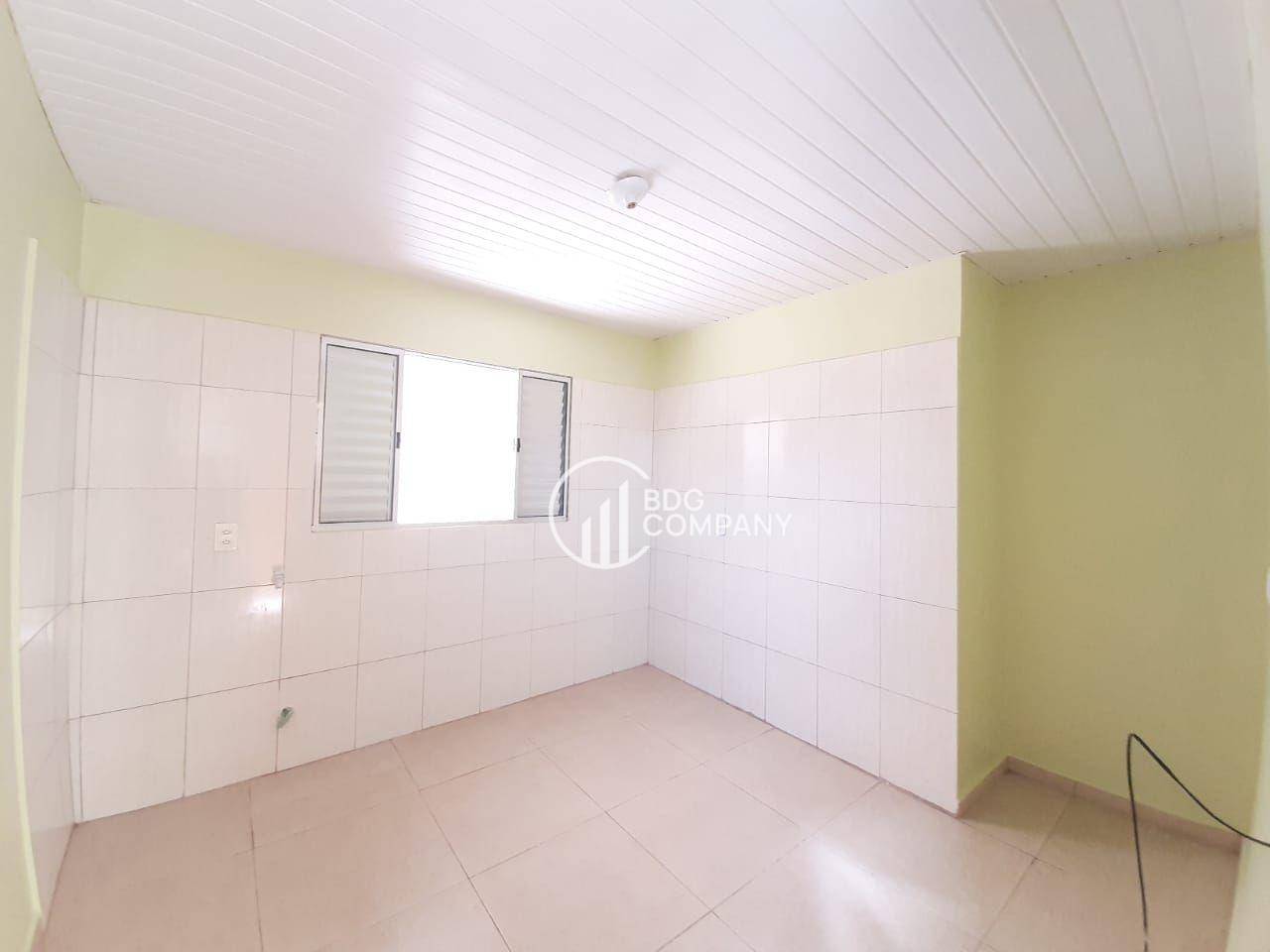 Casa para alugar com 1 quarto, 70m² - Foto 14