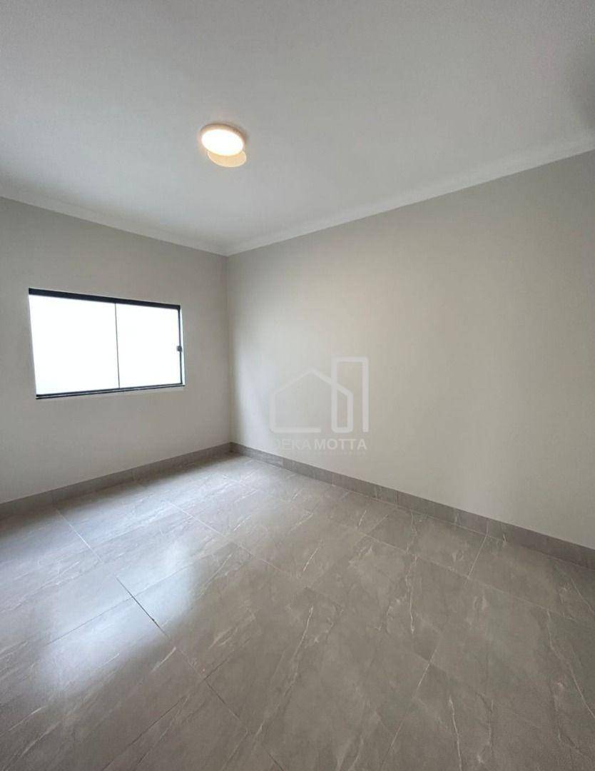 Casa à venda com 3 quartos, 105m² - Foto 7