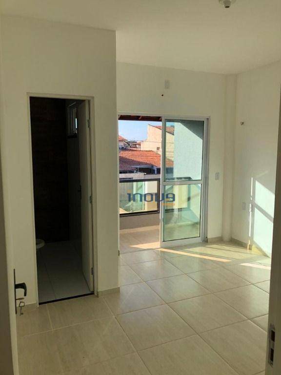 Casa à venda com 3 quartos, 102m² - Foto 8