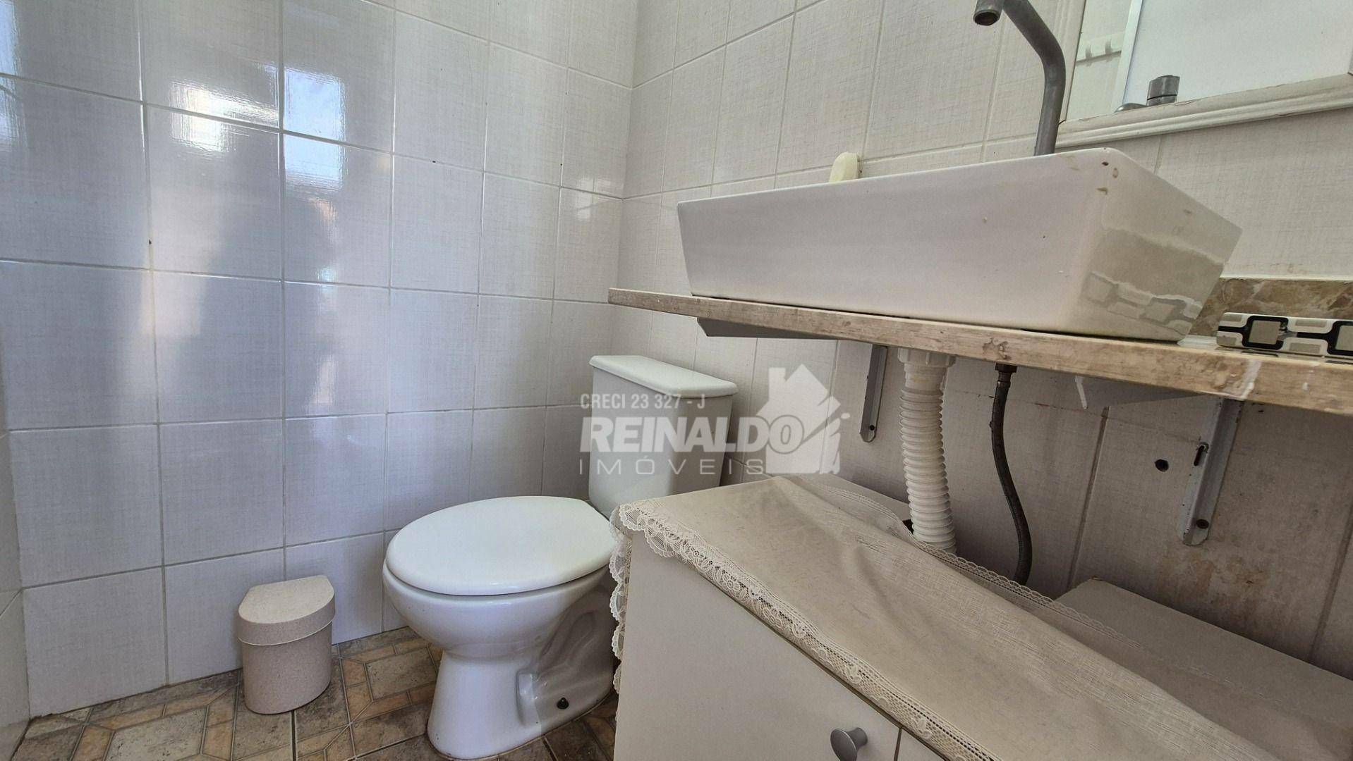 Casa de Condomínio para alugar com 4 quartos, 239m² - Foto 35