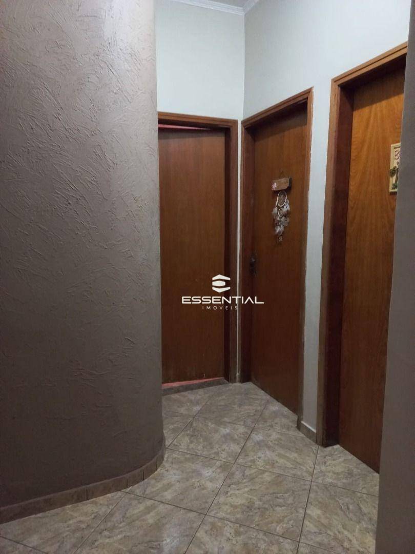 Casa à venda com 3 quartos, 234m² - Foto 9