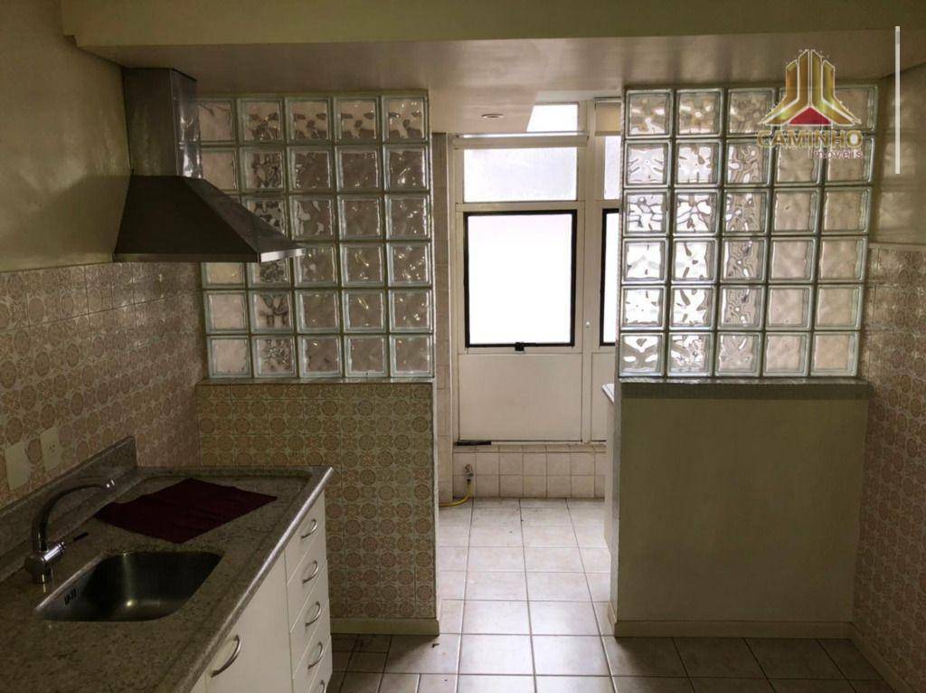 Apartamento à venda com 3 quartos, 100m² - Foto 3