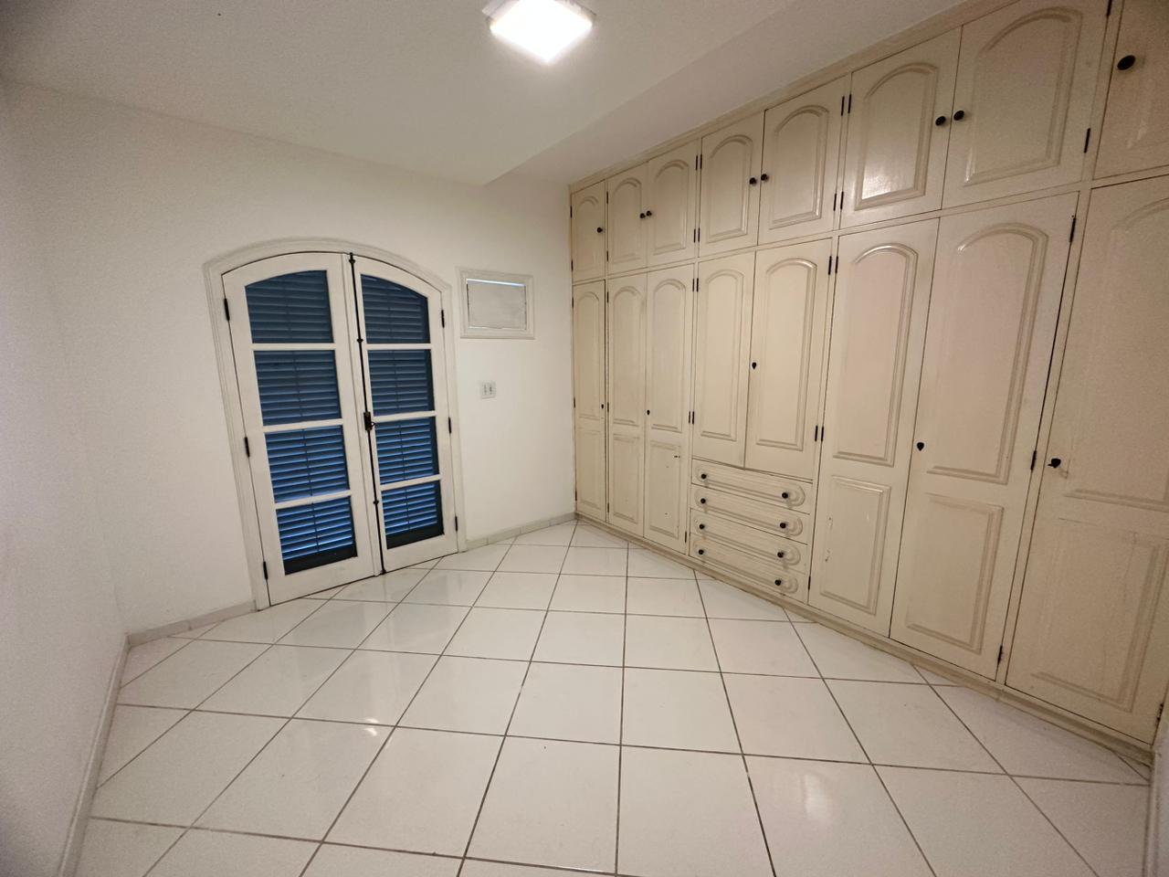 Casa de Condomínio à venda com 4 quartos, 600m² - Foto 16