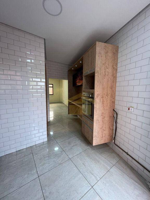 Sobrado à venda com 2 quartos, 100m² - Foto 5