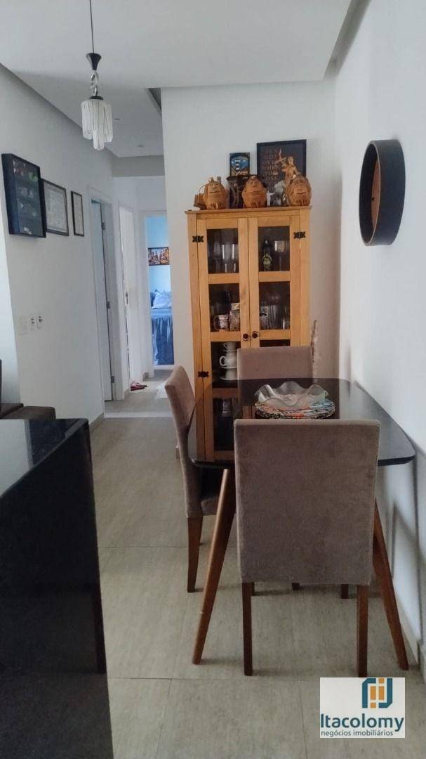 Apartamento à venda com 2 quartos, 57m² - Foto 14