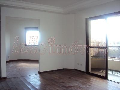 Apartamento para alugar com 4 quartos, 343m² - Foto 5