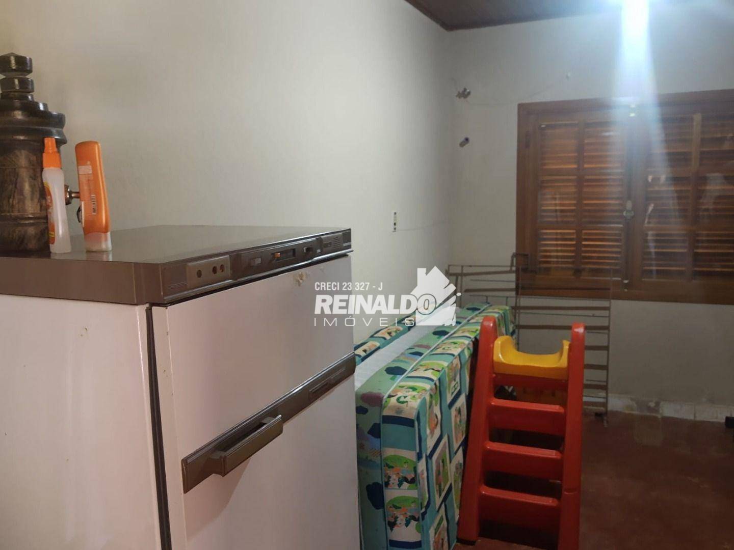 Chácara à venda com 4 quartos, 268m² - Foto 28