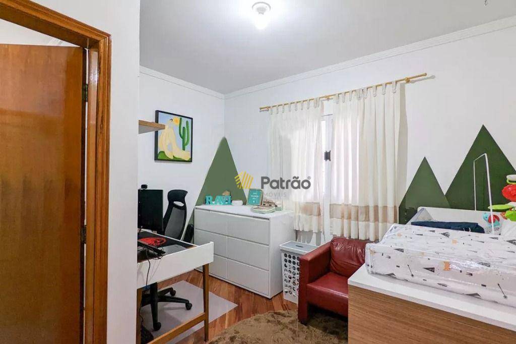 Sobrado à venda com 3 quartos, 227m² - Foto 8