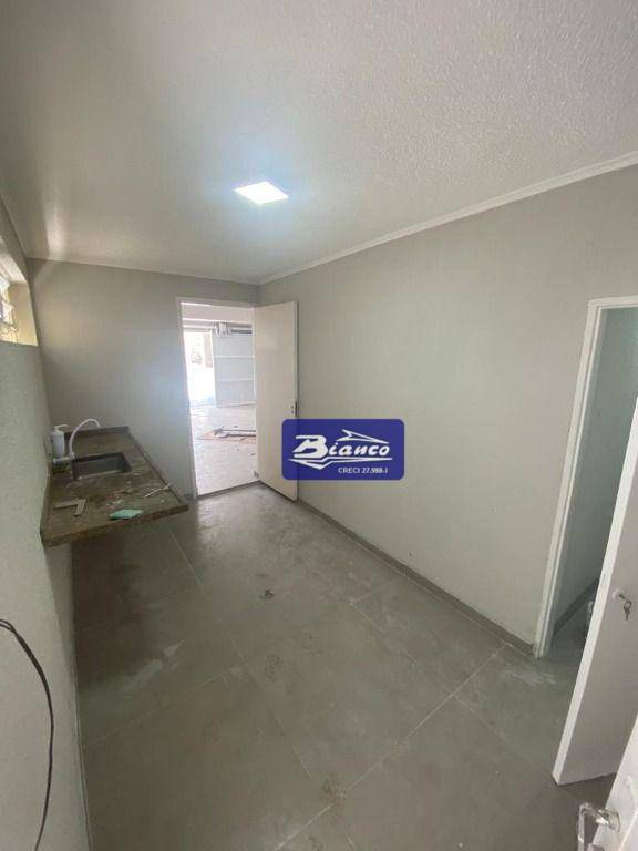 Casa à venda e aluguel com 3 quartos, 280m² - Foto 7