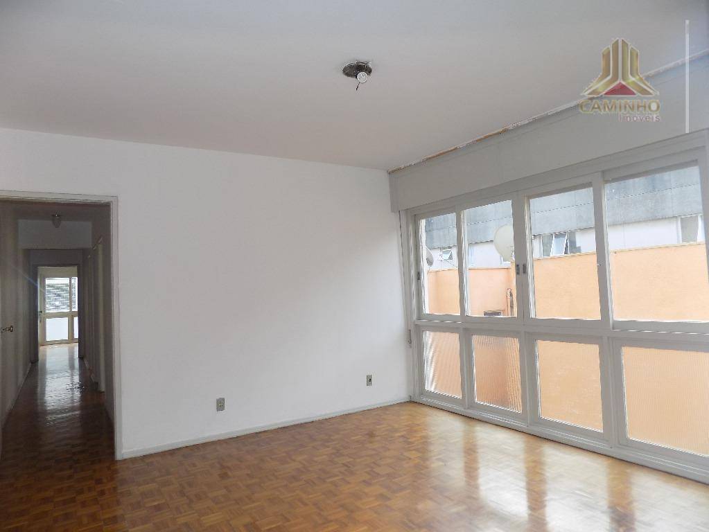 Apartamento à venda com 3 quartos, 99m² - Foto 1