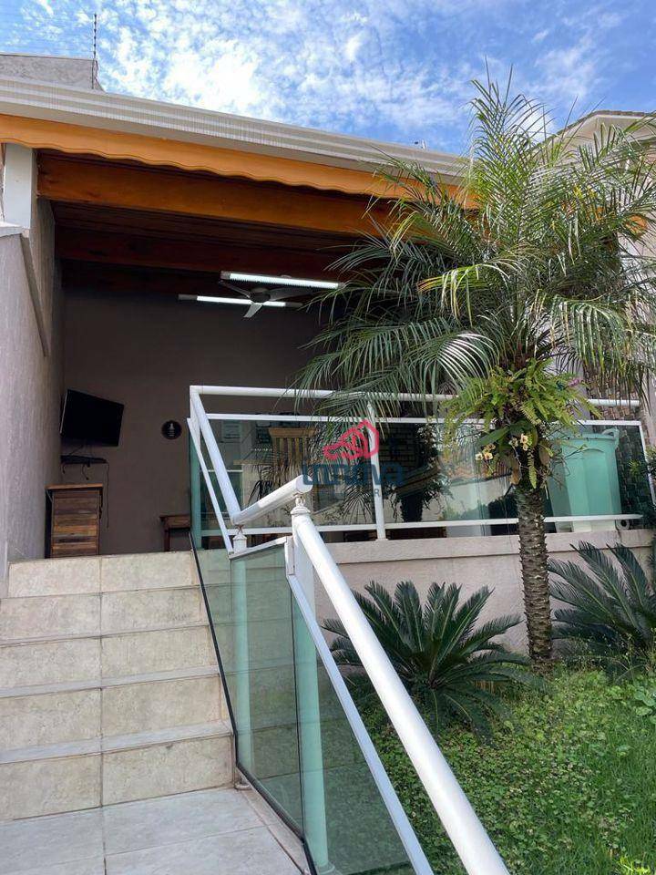 Sobrado à venda com 3 quartos, 220m² - Foto 32