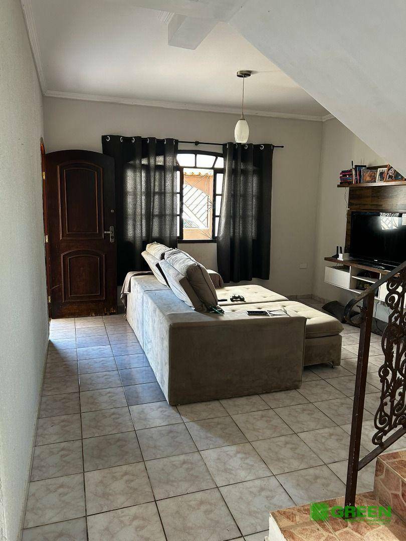 Casa à venda com 4 quartos, 155m² - Foto 9
