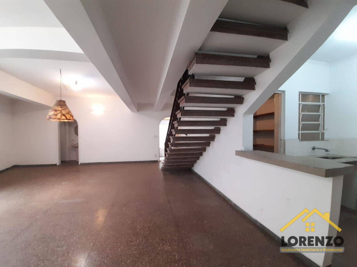 Casa à venda com 3 quartos, 348m² - Foto 14