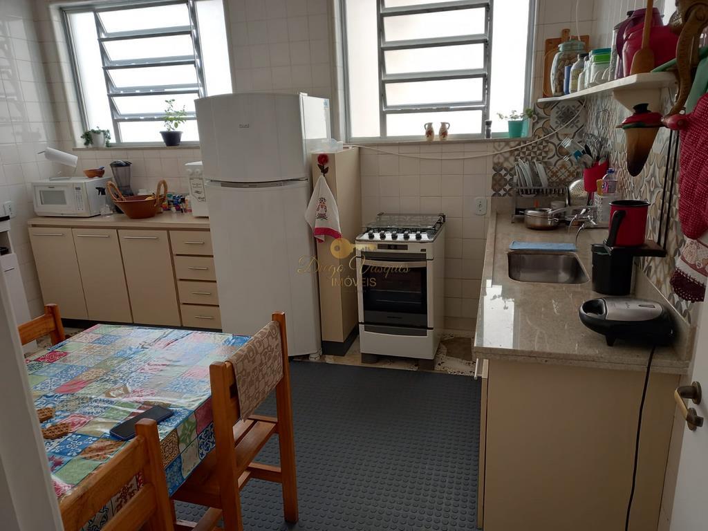 Apartamento à venda com 2 quartos, 95m² - Foto 18