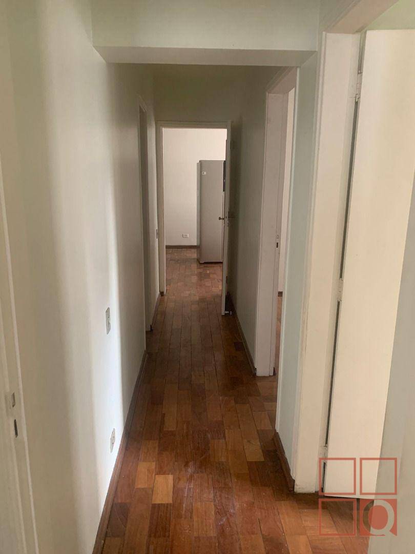 Apartamento à venda com 3 quartos, 97m² - Foto 11